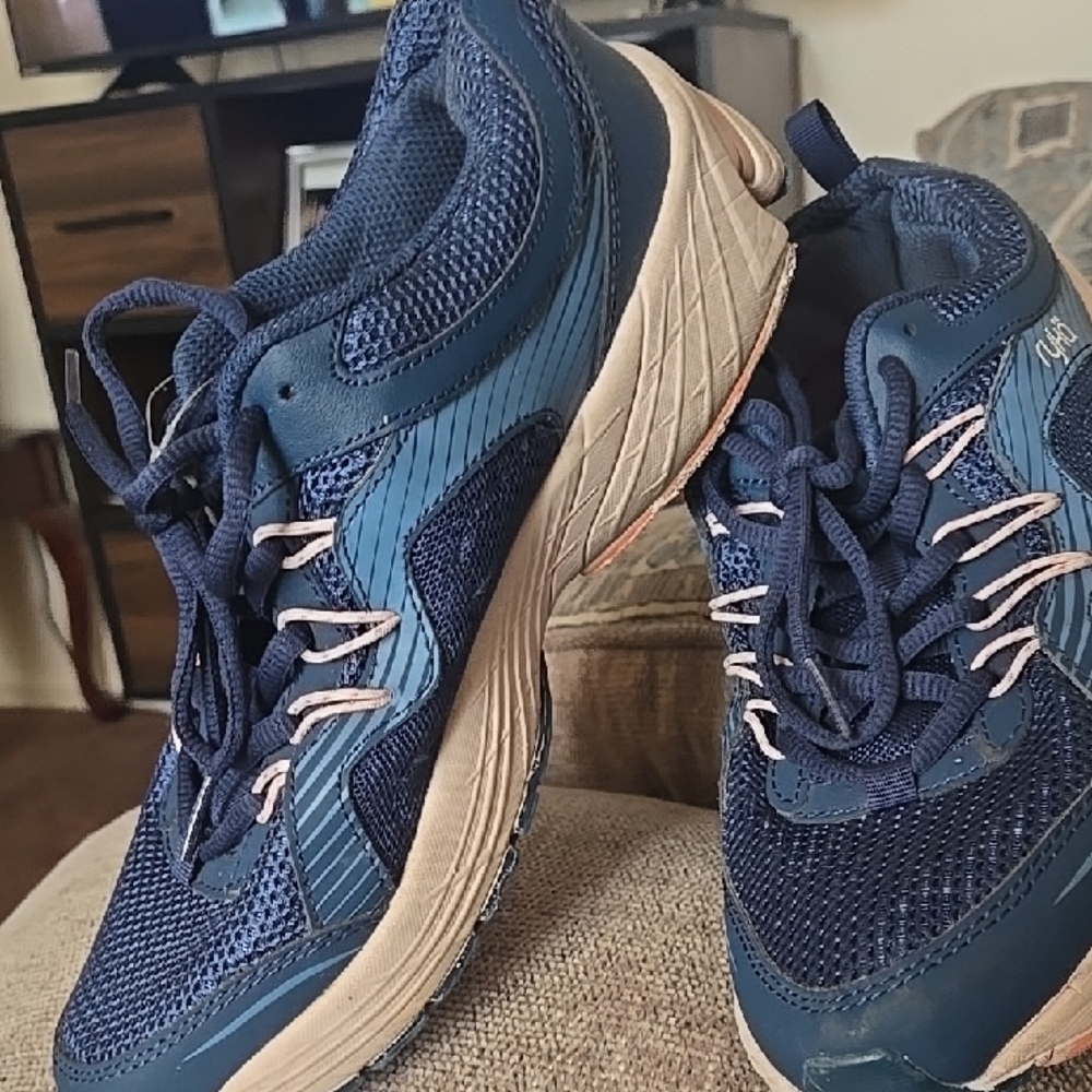 Ryka Women's Blue Athletic Shoes